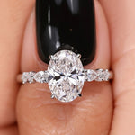 Load image into Gallery viewer, 2.00 Carat Oval Lab Grown Diamond Engagement Ring, 14k Gold, IGI Certified