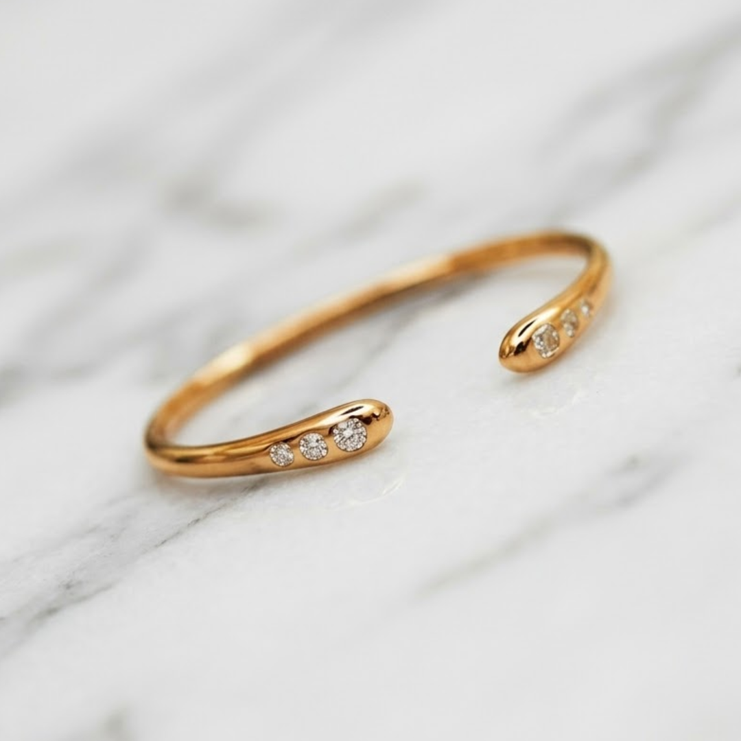 Cushion Cut Lab Grown Diamond 9K - 18K Solid Gold Bracelet