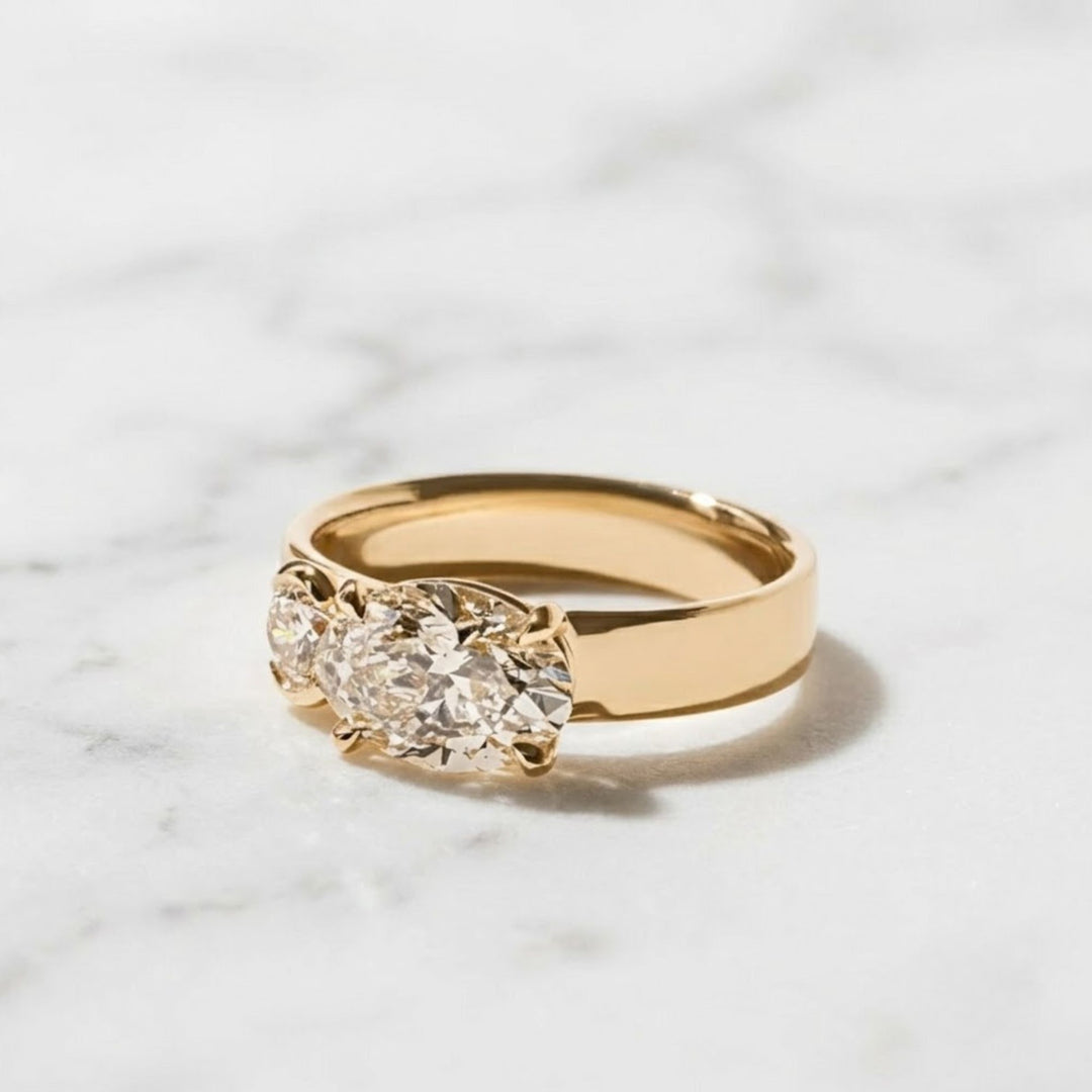 Round & Oval Diamond Toi et Moi Ring, 14K Solid Gold Engagement Ring