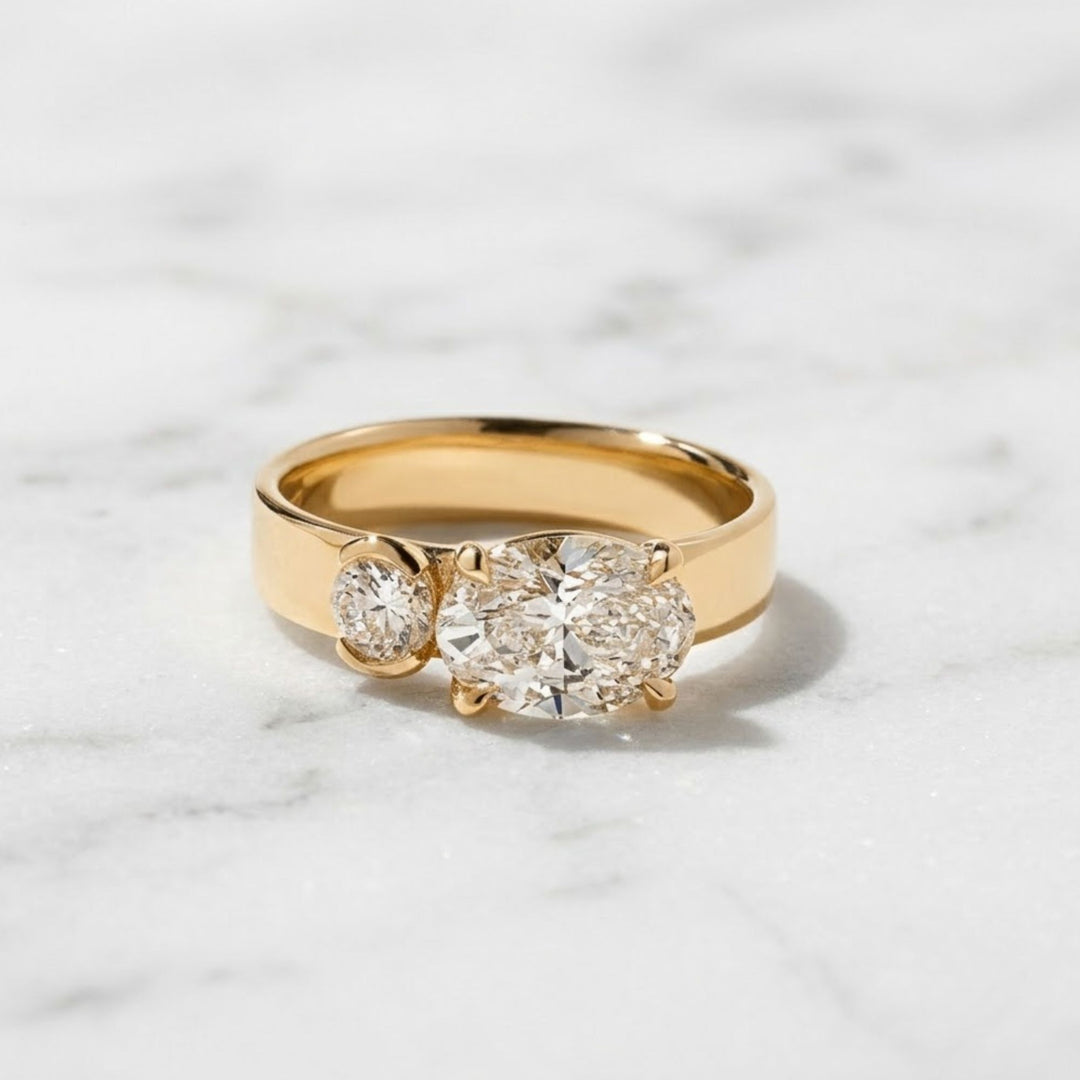 Round & Oval Diamond Toi et Moi Ring, 14K Solid Gold Engagement Ring