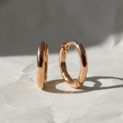 Gold Huggie Earrings, Small Hoop Earrings, Dainty Gold Hoops, Minimalist Jewelry, Everyday Gold Earrings, 14K solid Gold