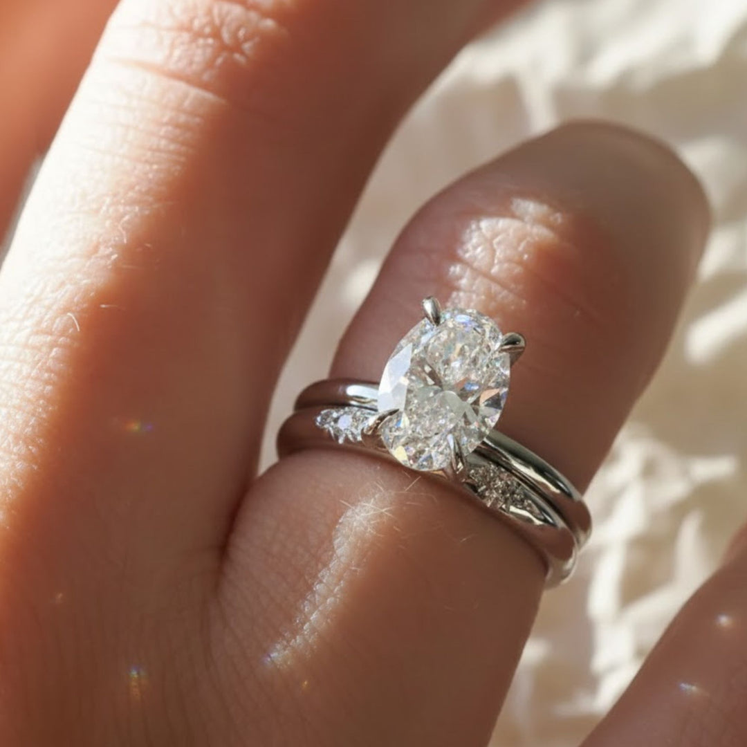 Round Cut Diamond Wedding Band Flush Set Diamond Engagement Ring Plain Solid Gold Matching Band Promise Band For Girlfriend