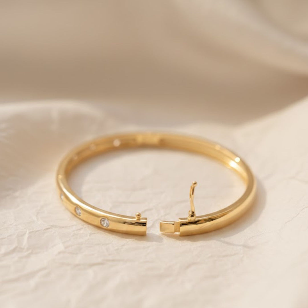 Bangle Bracelet, Diamond Bracelet, Statement Jewelry, Diamond Bangle, Minimalist Bracelet, Vintage Jewelry, Stacking Bracelet, Bangles
