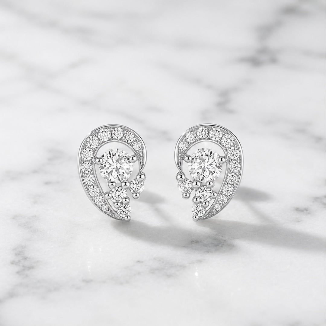 18K Solid Gold & Natural Round Cut Diamonds Hina Mini Meander Earrings