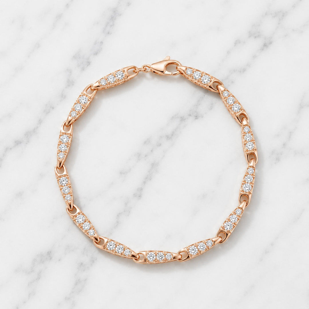 18K Solid Gold & Natural Round Cut Diamond Millie Bracelet