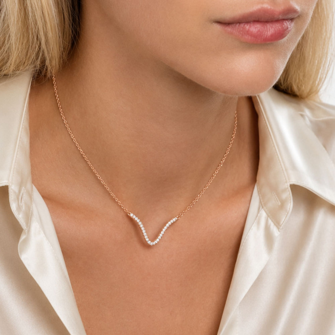 18K Solid Gold & Natural Round Cut Diamond Clara Curved Pendant Necklace