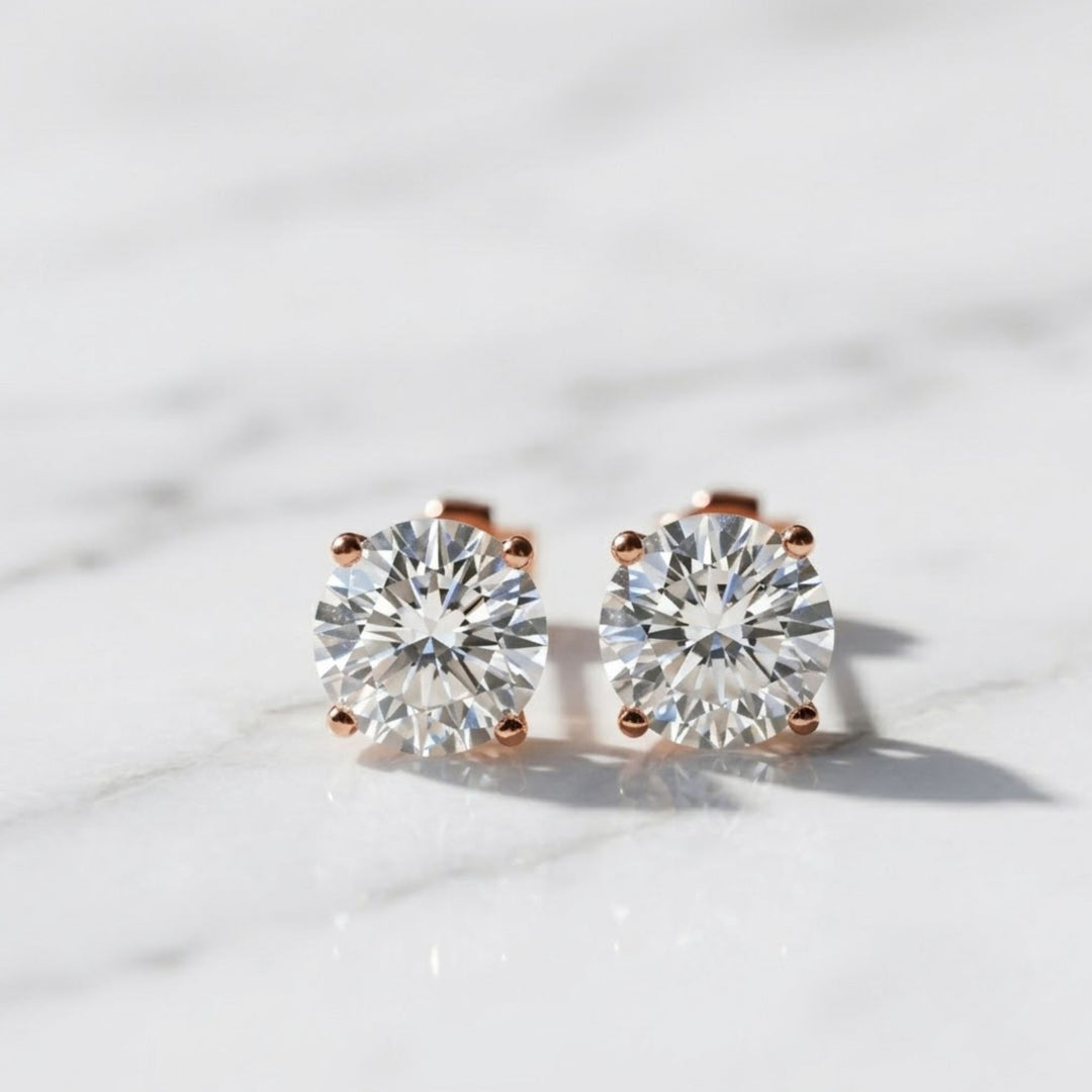 IGI  Certified  Round Cut Lab Grown Diamond Stud