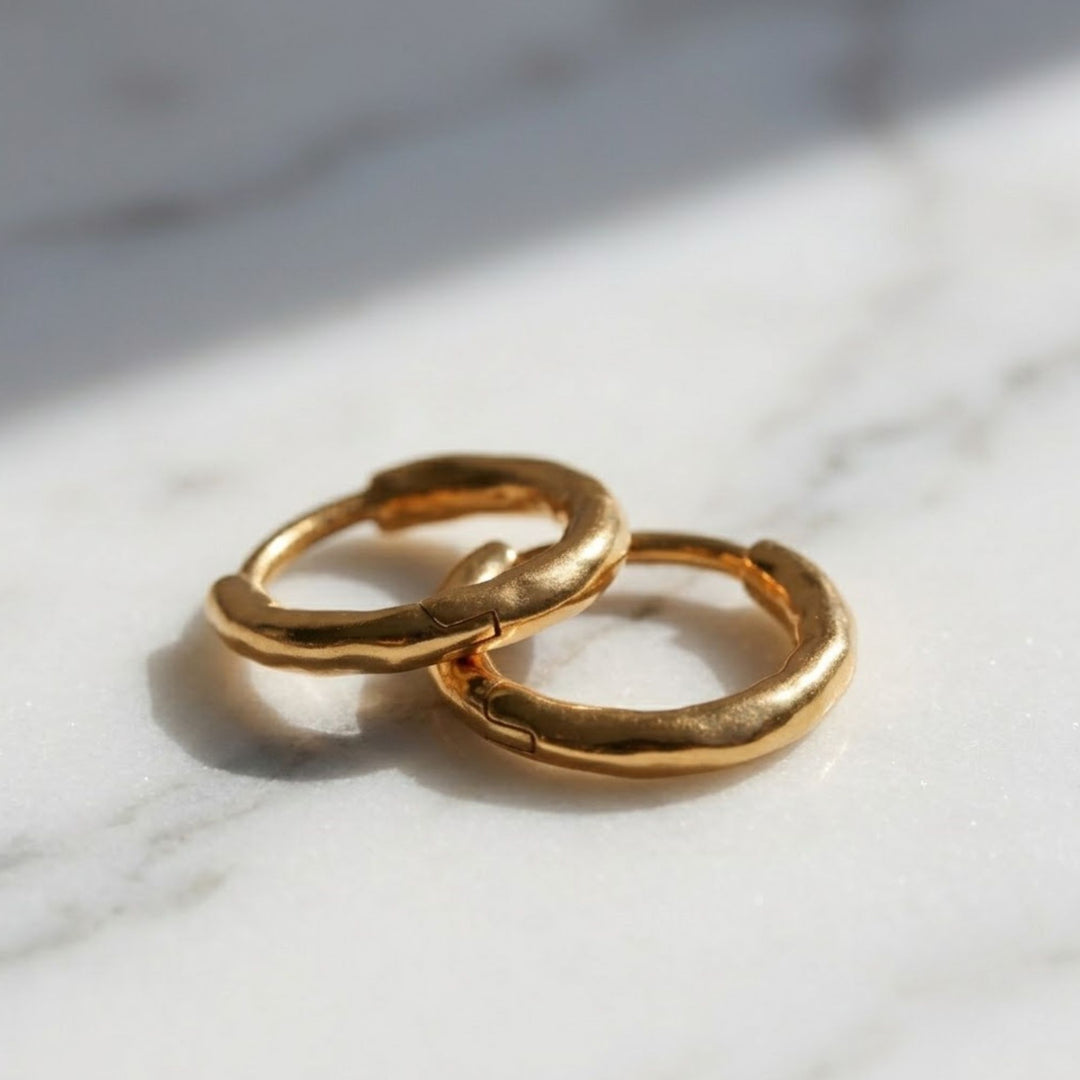 Gold Huggie Earrings, Small Hoop Earrings, Dainty Gold Hoops, Minimalist Jewelry, Everyday Gold Earrings, 14K solid Gold