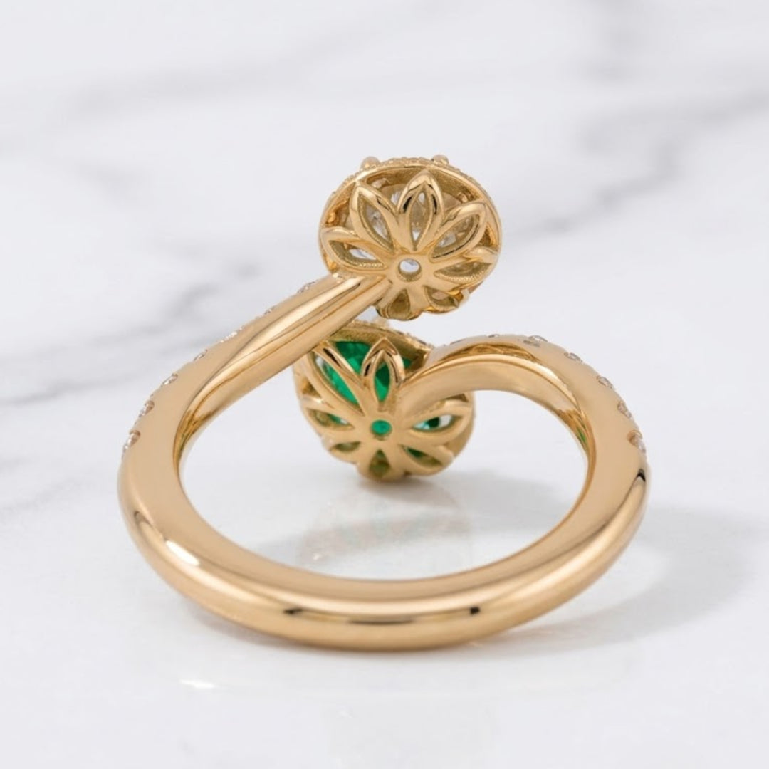 Natural Round Diamond & Natural Pear Emerald Toi et Moi Ring GIA Certified