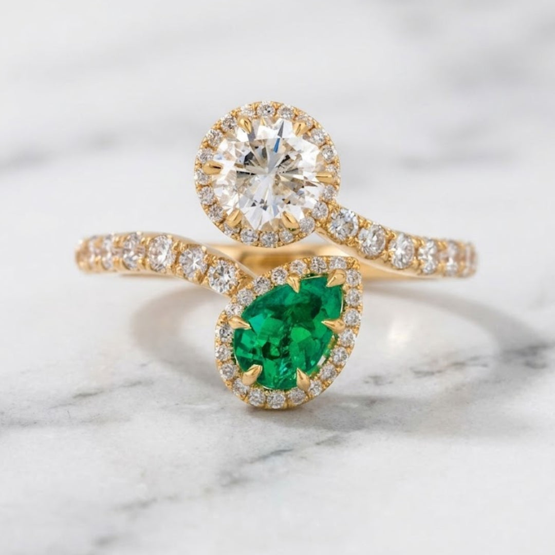 Natural Round Diamond & Natural Pear Emerald Toi et Moi Ring GIA Certified
