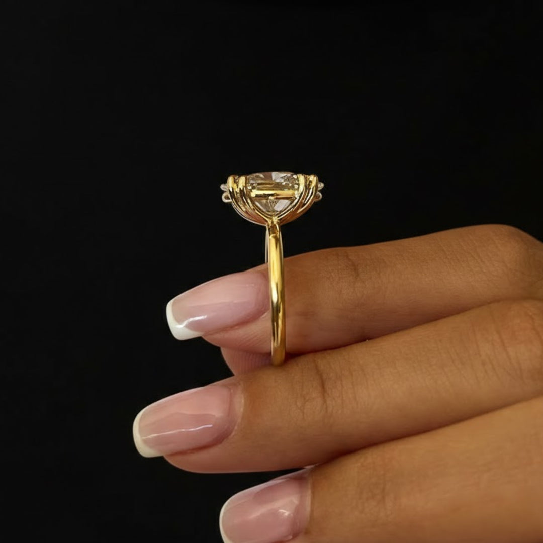5 Carat Oval Lab Grown Diamond Solitaire Ring / Huge CVD Diamond F VS1 IGI Certified / Double Claw Prong Engagement Ring in Yellow Gold