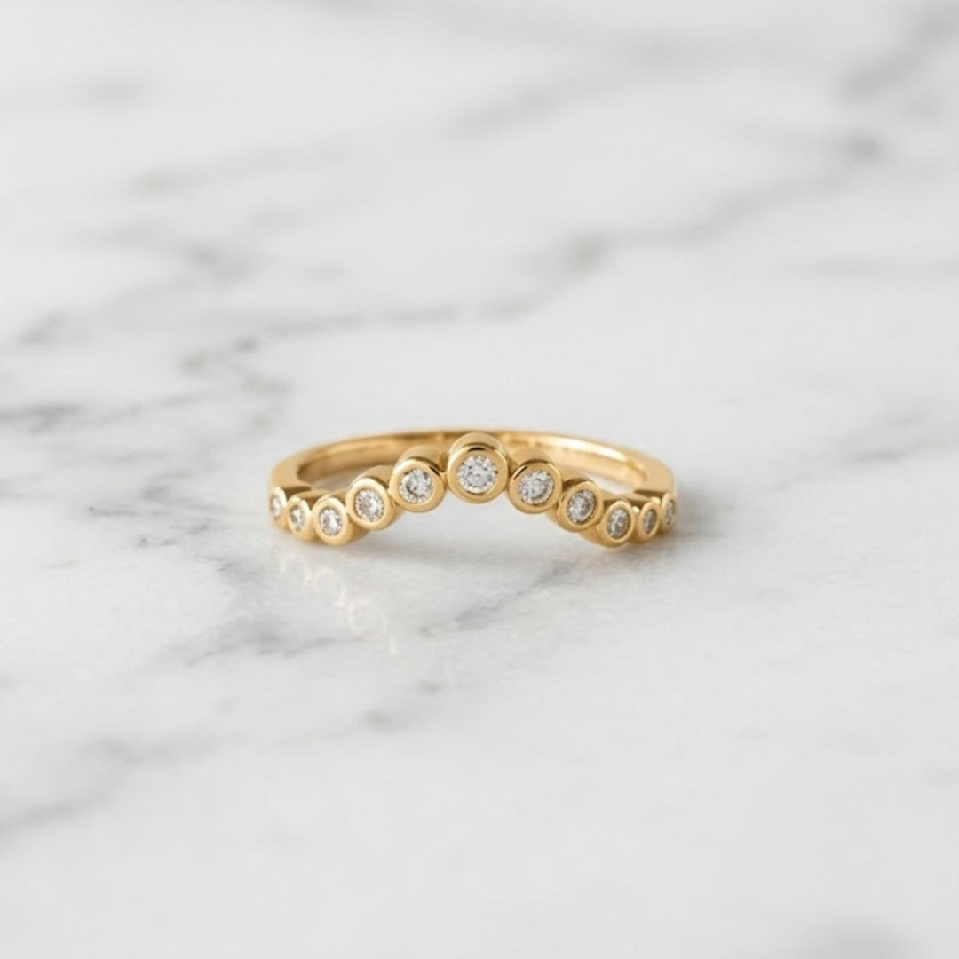Diamond Bezel Curved Wedding Band | Graduated Bezel Ring | Bubble Diamond Band | Gold Stacking Ring | Bridal Wedding Band | Gift For Her