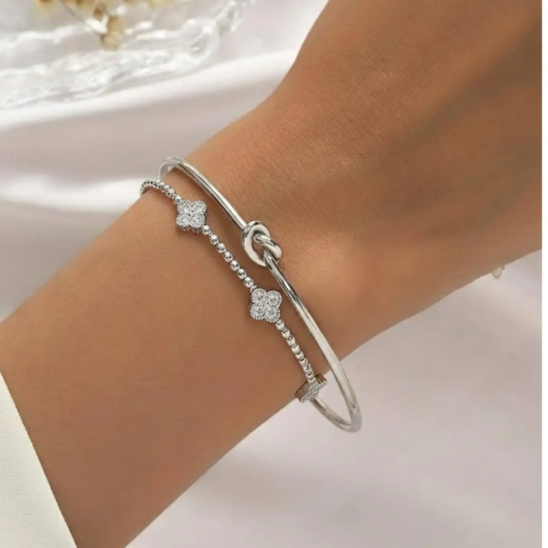 Flexible Clover Bracelet Jwalin Jewels