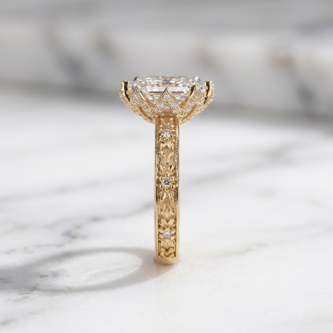 Exquisite 2.00 CT Oval Cut Lab Grown Diamond Engagement Ring with Antique Style