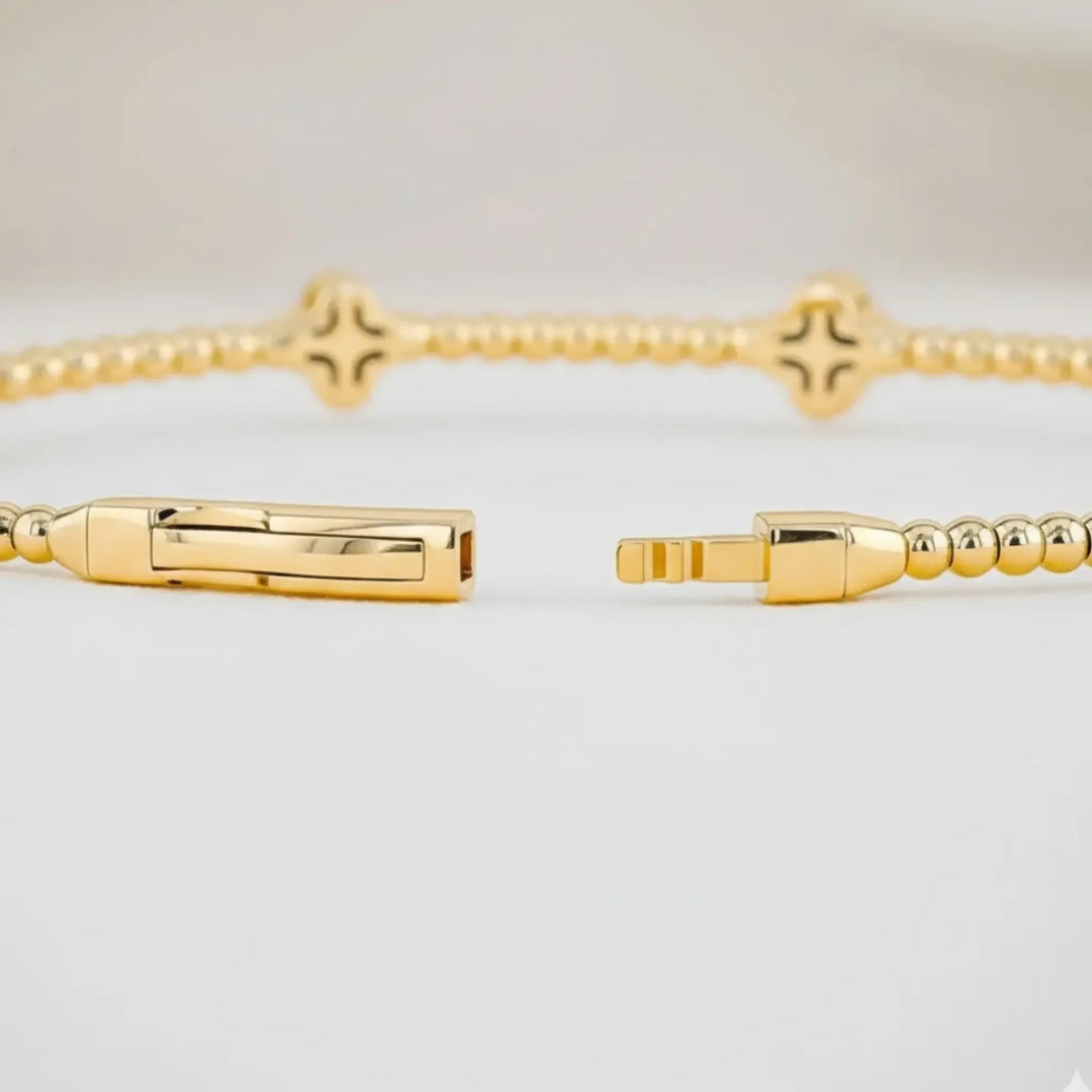 Flexible Clover Bracelet Jwalin Jewels