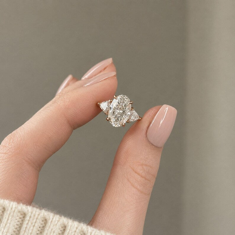 Elegant 3.00 CT Oval Lab Grown Diamond Engagement Ring with Trillion Accents